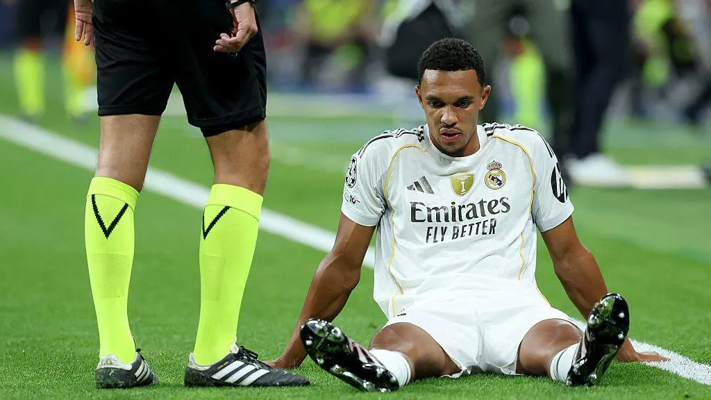 The English defender endures premature blow in the Spanish giants UCL match