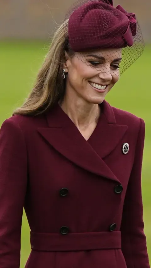 Melania’s Hat, Kate’s Feather Brooch and Additional Standout Outfits Thus Far
